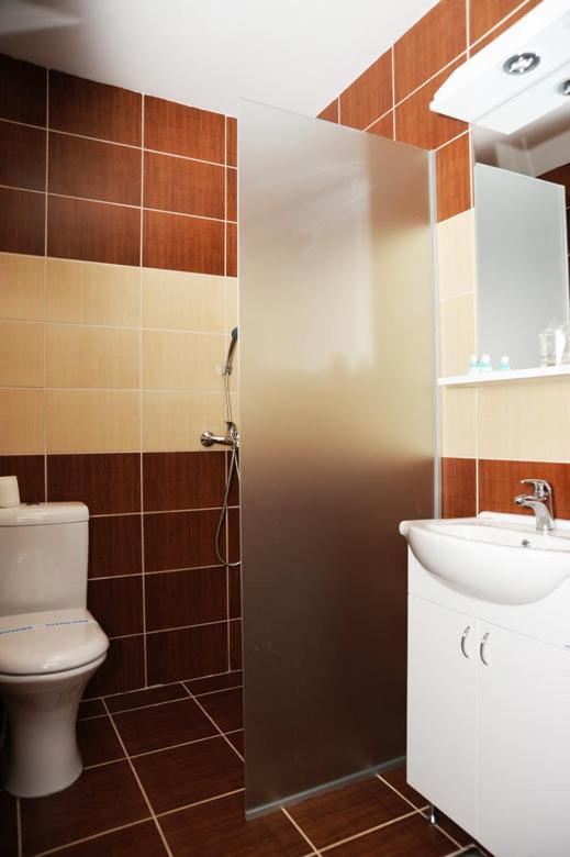 Garni Hotel Crystal Ice Ni Habitación foto